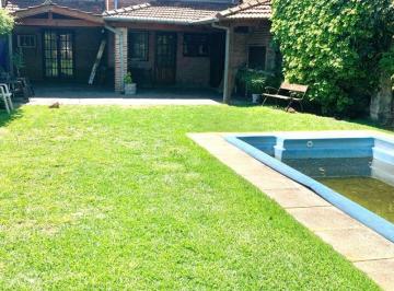 Casa · 209m² · 5 Ambientes · 2 Cocheras · Casa en Venta - 4 Dorm. 3 Baños - Cochera - 346 m² - Boulogne Sur Mer