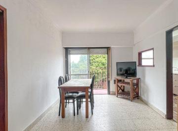 Departamento · 53m² · 3 Ambientes · 1 Cochera · Venta Departamento 3 Amb Balcón Frente Don Bosco