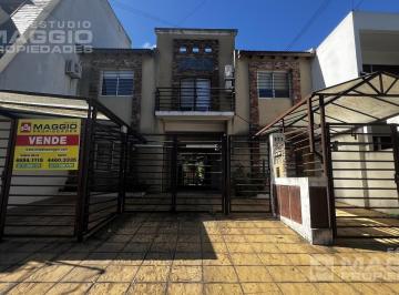 PH · 120m² · 4 Ambientes · 1 Cochera · Venta PH en Haedo (Barrio Guemes) Apto Credito