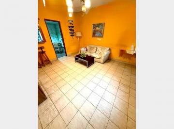 PH · 80m² · 3 Ambientes · PH en Venta en Ramos Mejia