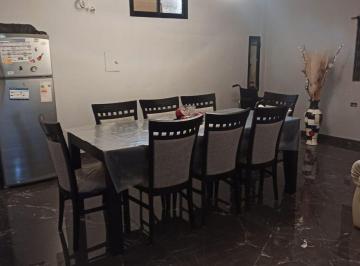 Casa · 215m² · 7 Ambientes · Se Venden Dos Casas a Reciclar