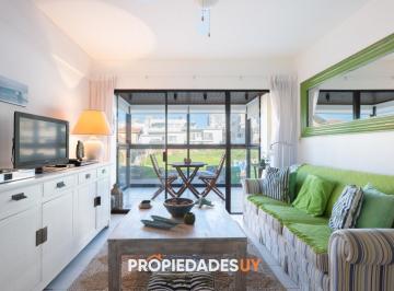 Foto1 · Apartamento de 2 Dorm. Frente Al Mar, en Venta, Península de Punta del Este