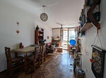 Imagen 1 - Departamento de 2 Dormitorios con balcón en Barrio Martin, cocina independiente y baño completo. - · Departamento de 2 Dorm. con Balcón en Barrio Martin, Cocina Independiente y Baño Completo.