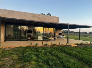 Casa · 340m² · 5 Ambientes · 1 Cochera · Venta y Alquiler Anual Hermosa Casad de 4 Dorm. en Ba