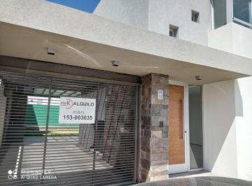 Departamento de 3 ambientes, Córdoba · Alquilo Duplex en Patagonia Village, Valle Escondido