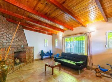 Casa · 120m² · 5 Ambientes · 1 Cochera · Casa en Venta Villa La Rivera Departamento Iriondo