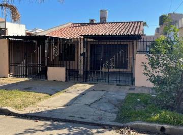 Casa · 140m² · 4 Ambientes · 2 Cocheras · Venta Casa en Guadalupe con Gran Terreno