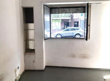 Departamento · 33m² · 2 Ambientes · Departamento de Dos Ambientes Al Frente a Reciclar