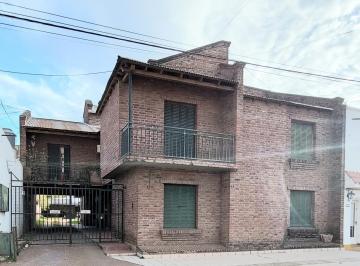 Departamento · 66m² · 4 Ambientes · 1 Cochera · Departamento en Venado Tuerto