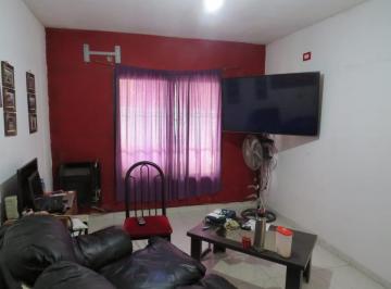 Casa · 70m² · 2 Ambientes · 1 Cochera · Casa en Venta - 1dormitorio 1 Baño - 250 m² - Manuel B. Gonnet, La Plata