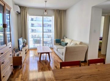 Living Comedor · Excelente 2 Amb. Amoblado y Equipado en Torre con Piscina. Opcional Cochera