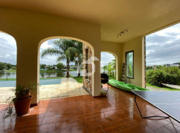 Casa · 240m² · 4 Ambientes · 1 Cochera · Casa en Venta en El Cazal, Escobar, G. B. a. Zona Norte