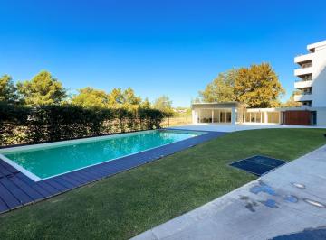 Departamento · 140m² · 4 Ambientes · 2 Cocheras · Departamento en Venta 3 Dorm. en Fisherton