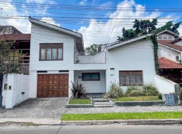 Casa · 170m² · 6 Ambientes · 1 Cochera · Propiedad en Venta Zona Parque Johnston - Hurlingham