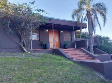 Casa · 240m² · 3 Ambientes · 2 Cocheras · Casa en Alquiler en Villa Rivera Indarte