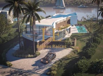 Casa · 250m² · 4 Ambientes · 2 Cocheras · Venta Casa con Pileta a La Laguna, Desde Pozo.