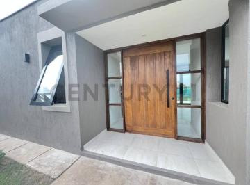 Casa · 123m² · 3 Ambientes · 2 Cocheras · Se Vende Casa en Barrio Privado Lar de Vieytes II