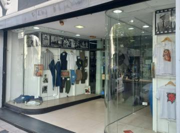 Local comercial · 270m² · 2 Ambientes · Local - Centro