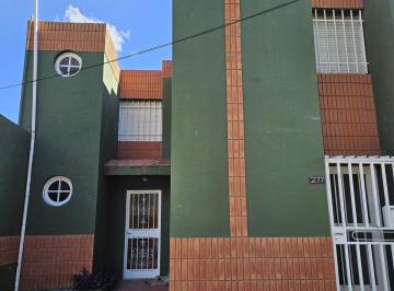 Hotel · 92m² · 6 Ambientes · 1 Cochera · Apart Hotel / Hotel de 5 Dorm. en Frente Al Hospital Privado.