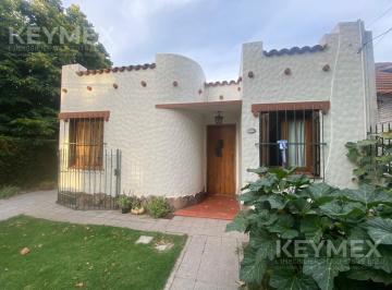 Casa · 84m² · 4 Ambientes · Casa en Turdera