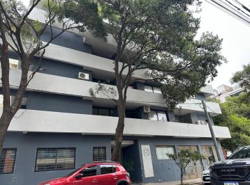 Departamento de 4 ambientes, Córdoba · Departamento de 1 Dormitorio en Venta en Alto Alberdi