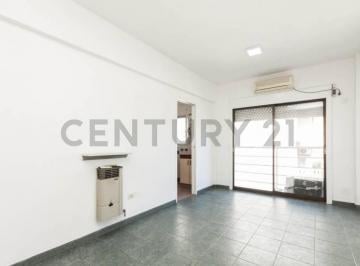 Departamento · 38m² · 2 Ambientes · Alquiler de Departamento 2 Ambientes en Lanús Oeste, Lanús