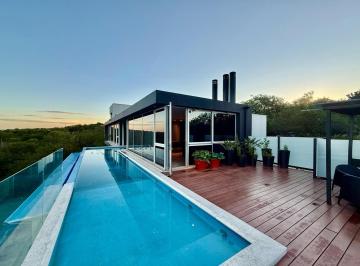 Casa · 800m² · 15 Ambientes · 6 Cocheras · Casa en Venta Country Cuatro Hojas
