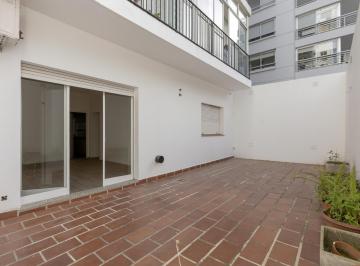 Departamento · 73m² · 3 Ambientes · Depto 3 Amb en Venta con Doble Patio, 117 m² en Las Cañitas
