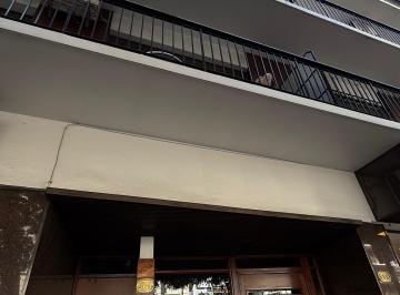 Departamento de 4 ambientes, Belgrano · Venta - Semipiso 4 Ambientes con Balcón, Cochera y Baulera - Av Cabildo 559
