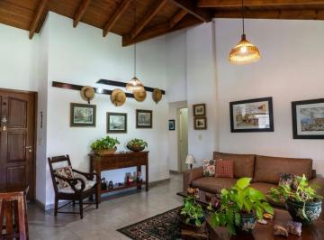 Casa · 80m² · 4 Ambientes · 3 Cocheras · Casa 3 Dorm., Parrilla, Gran Galería La Candela, Pilar