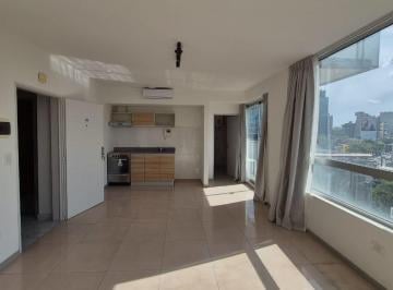 Edificio de 2 ambientes, Saavedra · Alquiler de Monoambiente y Dos Ambientes - Crisólogo Larralde 3802