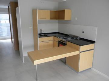 Departamento · 30m² · 1 Ambiente · Departamento en Alquiler con Terraza Privada y Cochera Cubierta