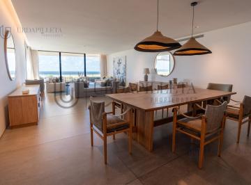 Departamento · 304m² · 7 Ambientes · 2 Cocheras · Apartamento en Venta en Punta del Este, The Colette. amoblado.
