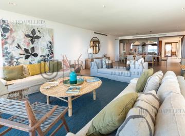 Departamento · 304m² · 7 Ambientes · 2 Cocheras · Apartamento en Venta en Punta del Este, The Colette. amoblado.