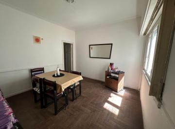 Departamento · 60m² · 3 Ambientes · Departamento en Plaza Colon