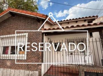 PH · 76m² · 3 Ambientes · PH en Villa Sarmiento 3 Ambientes Oportunidad Lavadero Apto Credito Luminoso