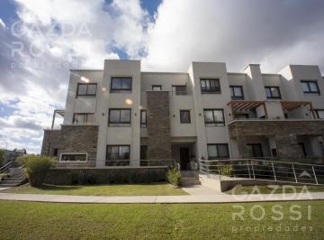 Departamento · 50m² · 2 Ambientes · 1 Cochera · Departamento en Venta en Adrogue