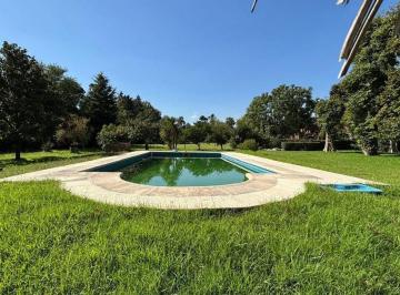 Casa · 150m² · 6 Ambientes · 2 Cocheras · Casa Club de Campo El Moro Marcos Paz Planos