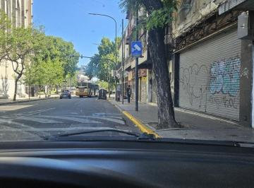 Local comercial · 234m² · Local o Depósito en Alquiler o Venta