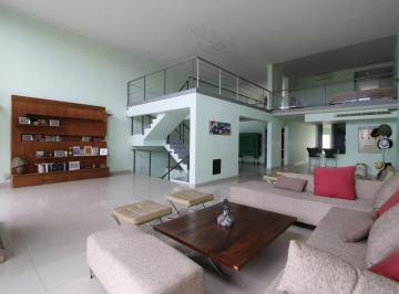 Departamento · 262m² · 3 Ambientes · 1 Cochera · Loft en Alquiler Temporario