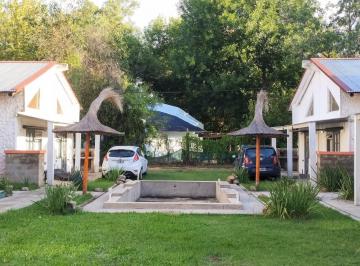 Quinta vacacional · 340m² · 8 Ambientes · 6 Cocheras · Complejo de Cabañas en Gualeguaychu, Zona Turistica - Parque Unzue.