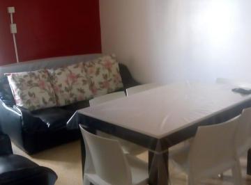Departamento de 3 ambientes, Abasto · Retasado. Oportunidad. 3 Ambientes con Dependencia.