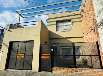 Casa · 363m² · 7 Ambientes · 1 Cochera · Casa Venta Munro 7 Ambientes Cochera