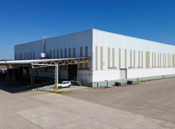 Bodega-Galpón · 4113m² · Deposito Aaa. Rociadores, Docks y Rampas. Predio Cerrado con Seguridad