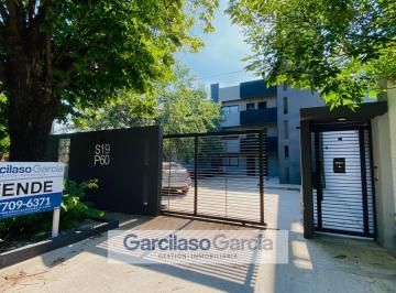 Departamento · 45m² · 2 Ambientes · 1 Cochera · Departamento en Venta en Castelar, Morón, G. B. a. Zona Oeste