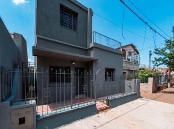 Casa · 93m² · 7 Ambientes · 2 PH Ideales Para Renta – Villa Cabrera