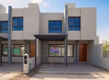 PH · 105m² · 5 Ambientes · 1 Cochera · Duplex Estrenar 3 Dorm Patio a Mtros Av Ghandi