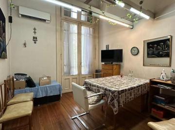 PH · 120m² · 9 Ambientes · PH en Venta - 5 Dorm. 2 Baños - 124 m² - San Cristobal