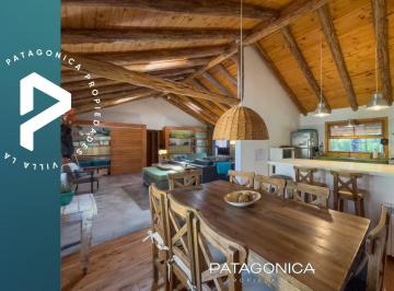 Casa · 119m² · 3 Ambientes · 2 Cocheras · Venta - Casa de Ensueño 2 Dorm. Amplio Jardin, B°epulafqquen, Villa La Angostura