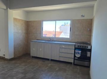 Departamento · 90m² · 3 Ambientes · 1 Cochera · Departamento 3 Ambientes con Cochera Alquiler San Justo